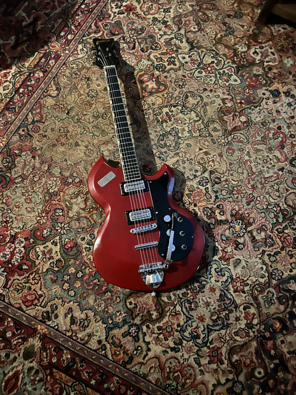 1963 Gretsch Astro Jet. full front view